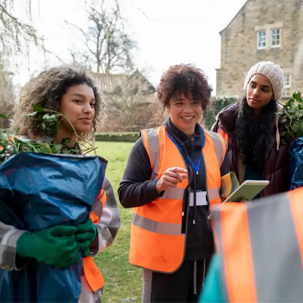 Volunteers Ready to Help the Community